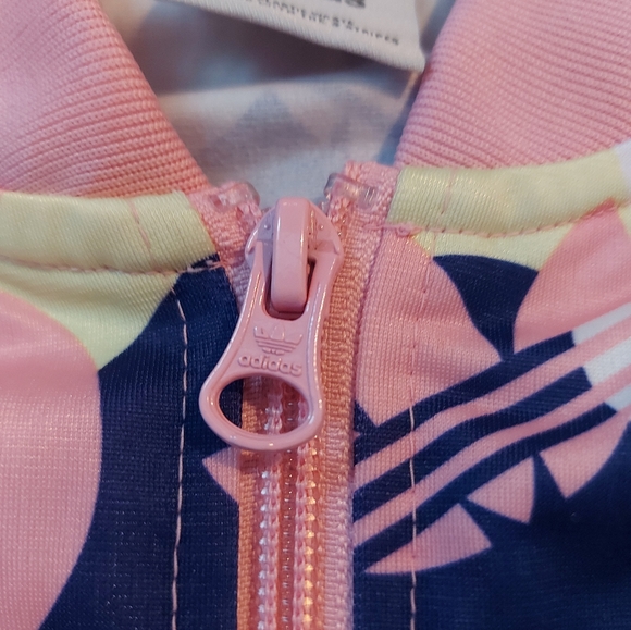 Adidas sports jacket - Picture 3 of 13